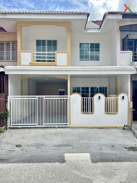 For Sale Townhouse/Townhome  , Baan Pornthisan 5 , Lam Phak Kut , Thanyaburi , Pathum Thani , CX-124685 ✅ Live chat with us ADD LINE @connexproperty ✅ 