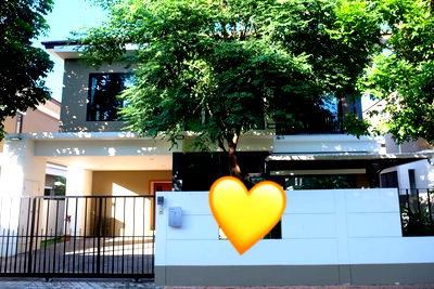 Houses for rent : Detached house for rent - Villa Arcadia Srinakarin near Mega Bangna | BTS Sri Lasalle | School. rental price 85,000 baht/month | pets allowed