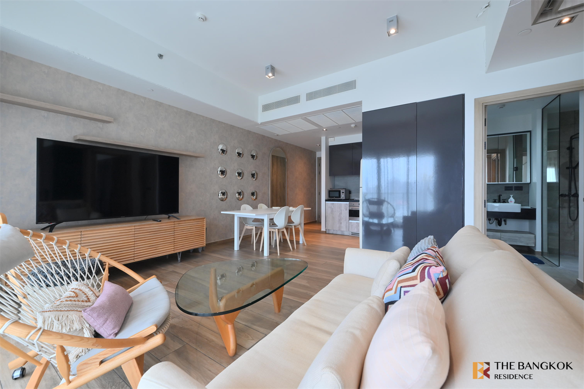 picture The Lofts Asoke Ultimate Luxury Condo in Business District near MRT Phetchaburi Station - 10/10