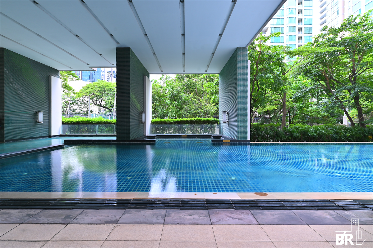 picture Ultimate Luxury Lifestyle with Convenience The Address Chidlom - 6/9