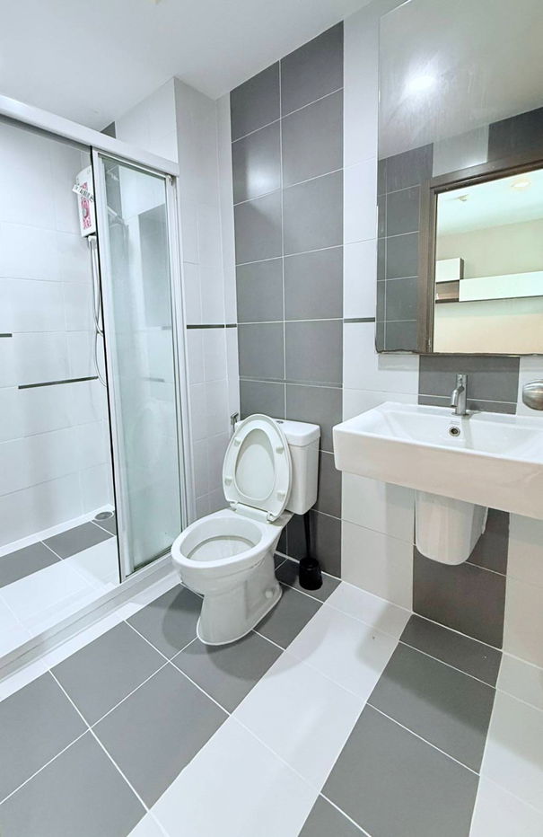 picture  Condo for rent  :  The Base Sukhumvit 77 ((BTS Onnut )) MK-02  line @livingbkk - 12/12