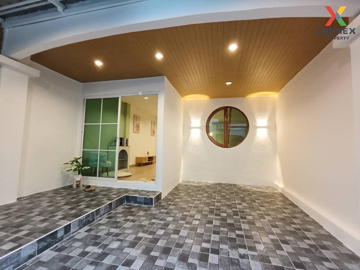 picture For Sale Townhouse/Townhome  , Baan Chao Praya 8 , wide frontage , newly renovated , Bang Len , Bang Yai , Nonthaburi , CX-124331 ✅ Live chat with us ADD LINE @connexproperty ✅  - 2/12
