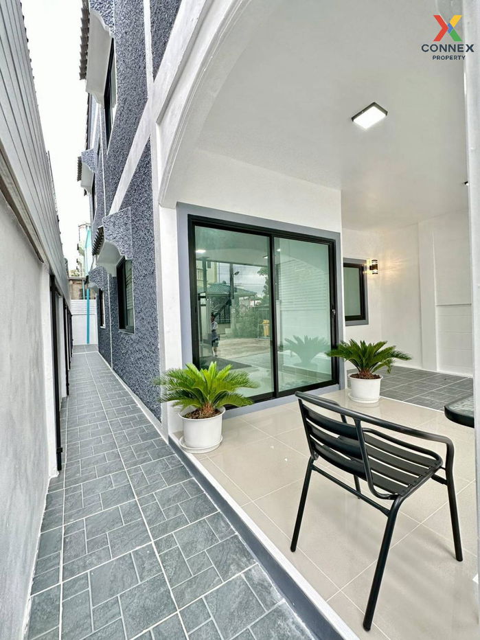 picture For Sale Townhouse/Townhome  , Suthawan , newly renovated , Bang Len , Bang Yai , Nonthaburi , CX-125563 ✅ Live chat with us ADD LINE @connexproperty ✅  - 8/12