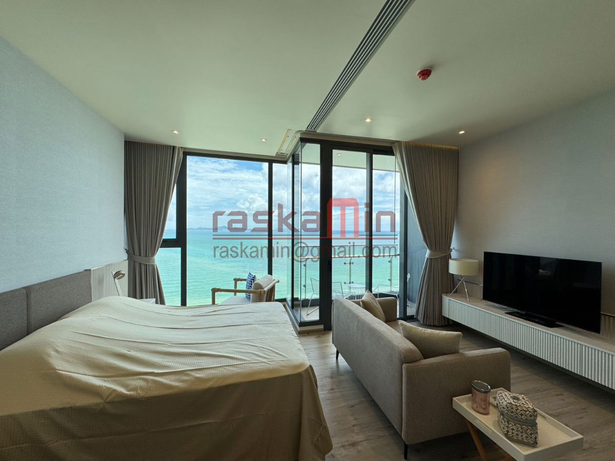 picture Brand New Luxury Beachfront Condo for Rent – AROM Wong Amat, Pattaya  - 6/13