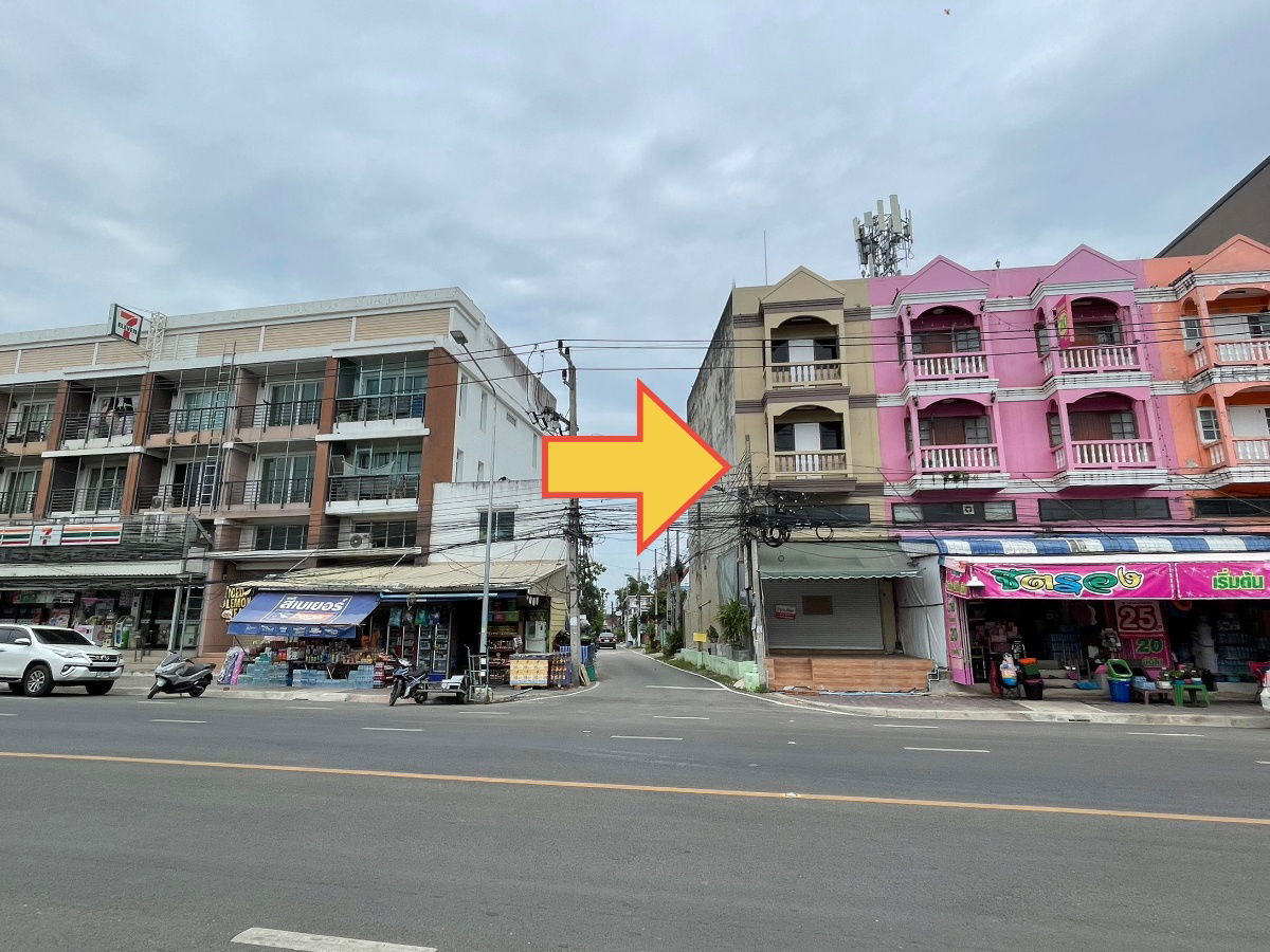 picture For sale, 3.5-storey commercial building on the road, area 15 sq.w, with roof terrace, very good location,  newly renovated, ready to move in  - 1/5