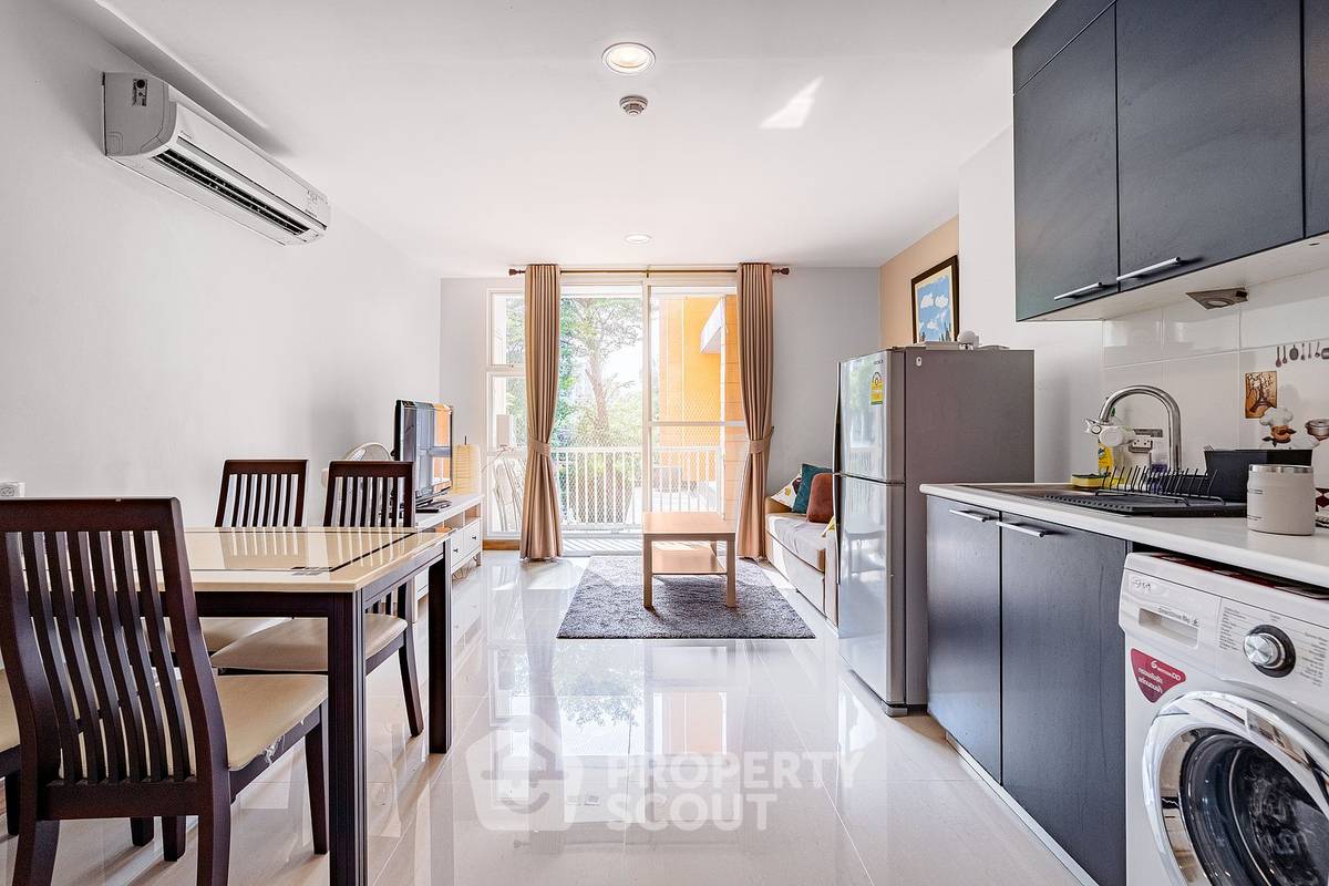 picture 2-BR Condo at D 65 Condominium near BTS Ekkamai (ID 1334455) - 3/15