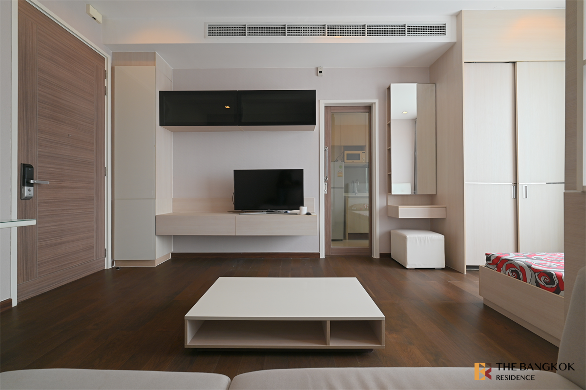 picture Q Asoke Luxuriously Elevated Unit near MRT Phetchaburi Station - 9/10