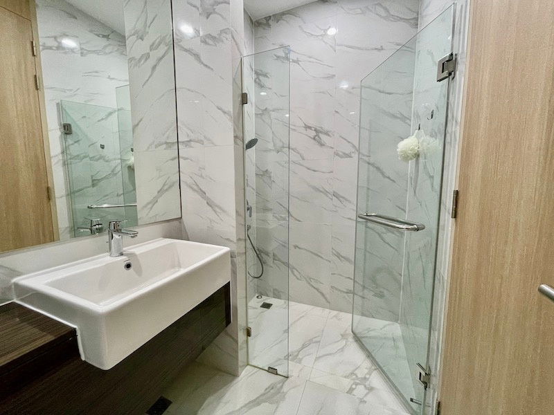 รูป ขายขาดทุน คอนโด Noble BE19 Sukhumvit ซ.สุขุมวิท 19  ห้องมุม ตกแต่งใหม่ล้านกว่าบาท พร้อมอยู่ ทำเลดีมาก ใจกลางสุขุมวิท - รูปที่ 10/16