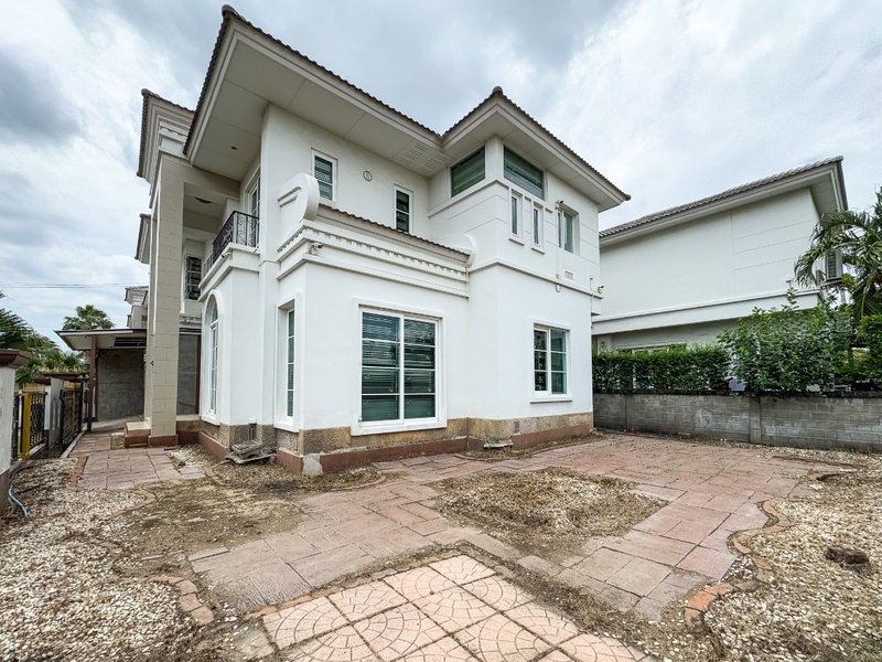 Houses for sale : [For Sale] Luxurious detached house, corner house, European style – Casa Grand On Nut-Wongwaen