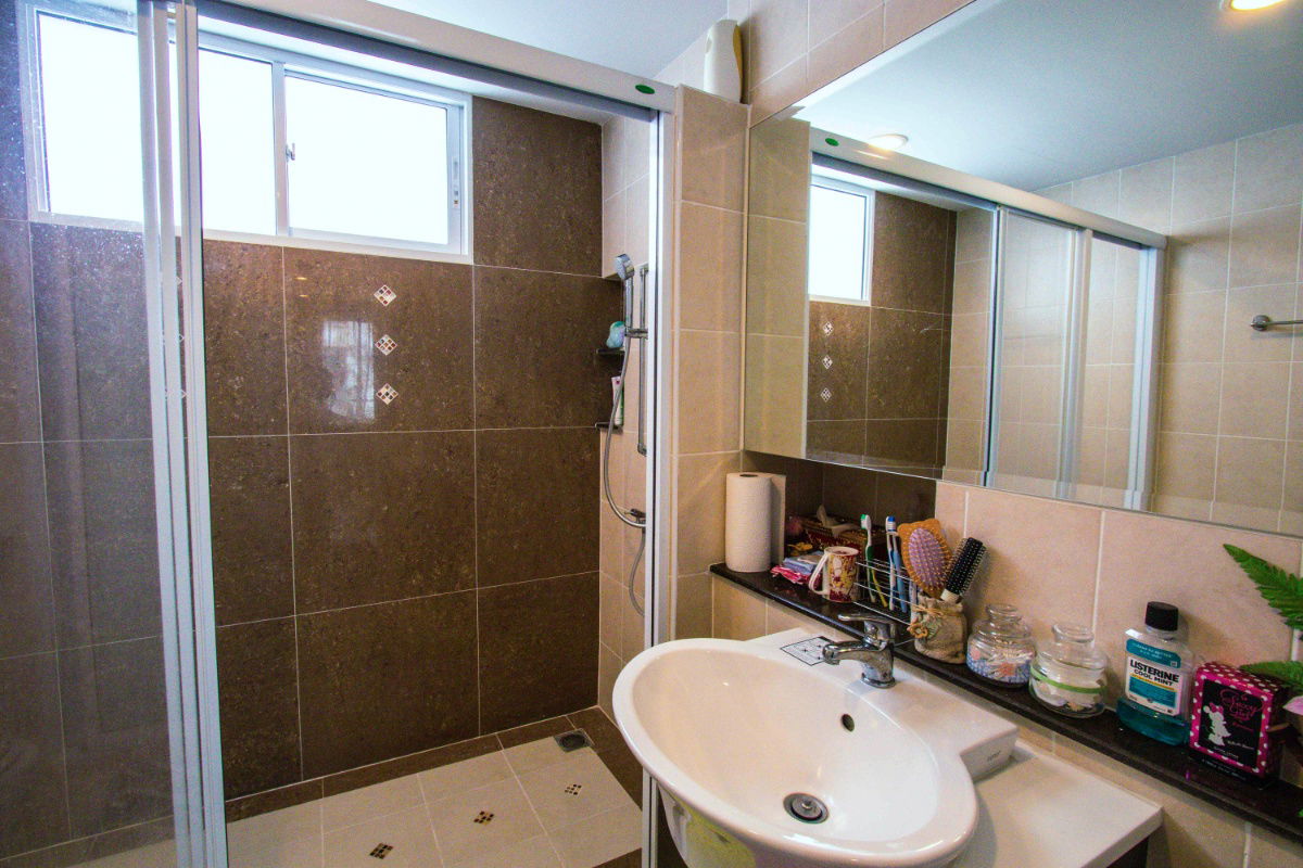 picture For Sale: 3-Story Townhome, 20 sq.w., Baan Klang Muang S-Sense Sathorn-Taksin 2, next to Kanlapaphruek Road, Ratchaphruek Road,  - 12/19
