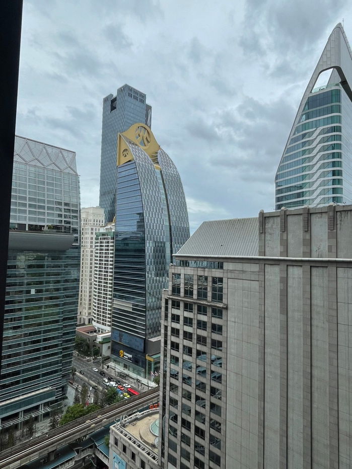 รูป ♢ Prime Location ♢ ตึก A ชั้น 00+ Type A04 | 1 ห้องนอน 47.00 ตร.ม. | คอนโดมี Skywalk เชื่อมเข้า BTS เพลินจิต, Central Embassy - รูปที่ 19/20