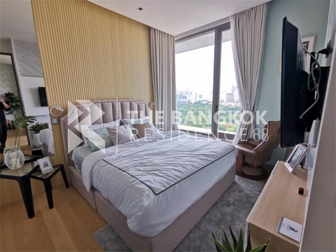 Saladaeng One near MRT Lumpini Station Ultimate Luxury Lifestyle with Convenience