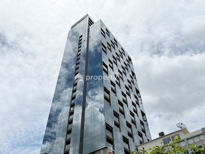 คอนโด The Strand Thonglor เดอะ สแตรนด์ ทองหล่อ