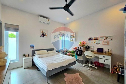 รูป [920601001-503] พูลวิลล่า 4 ห้องนอน 4 ห้องน้ำ สไตล์โมเดิร์น ใกล้แบล็กเมาน์เทน - รูปที่ 29/55