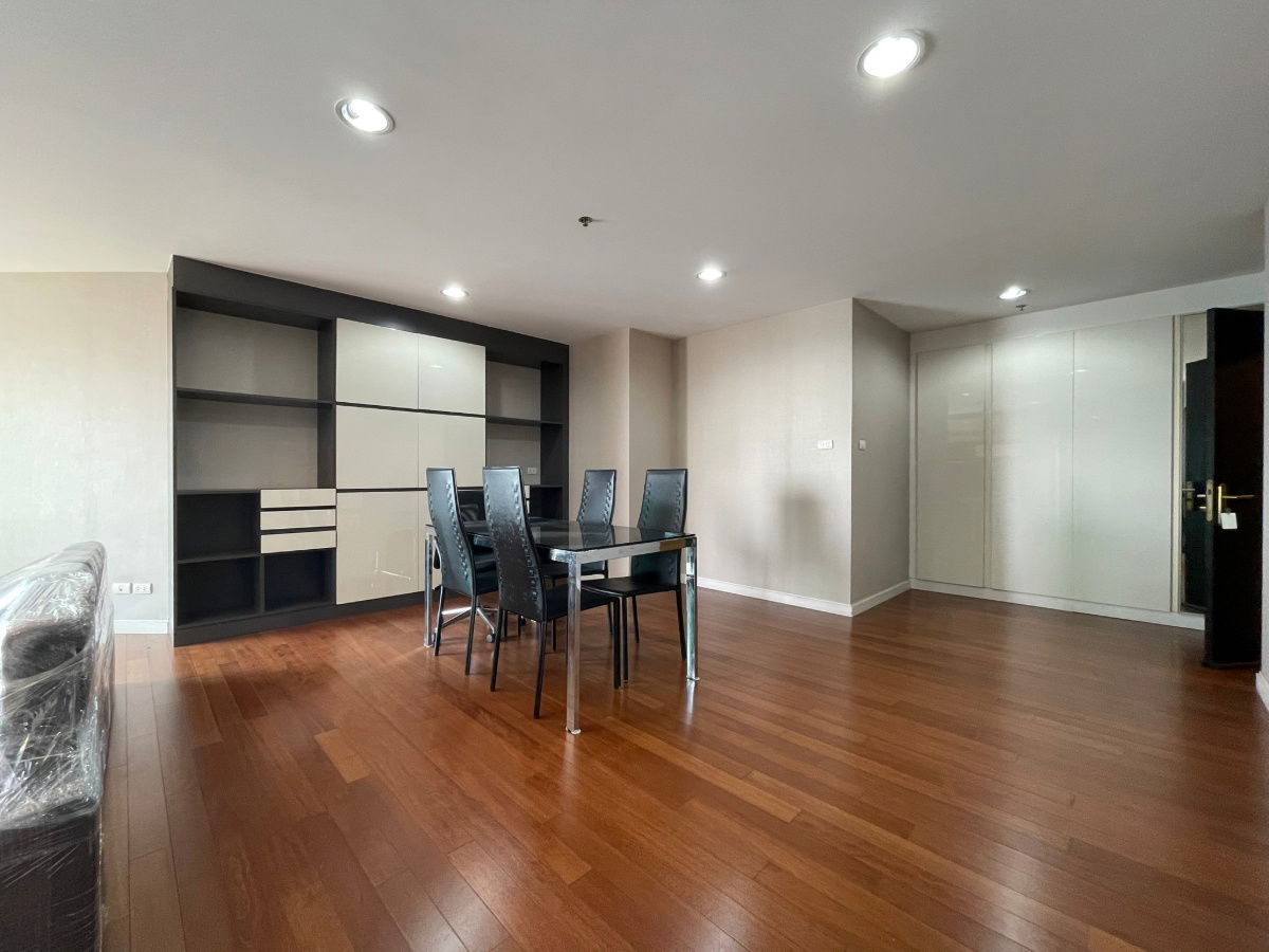 picture For Rent 3 bedroom 2bathroom 105 sq.m Fully Furniture Ready to move in - 3/15