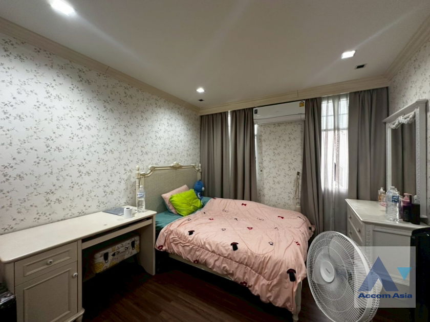 รูป 🔼🔽 AccomA 📩  4 BR Townhouse @Garden Square Sukhumvit 77 (AA38771) - รูปที่ 13/20