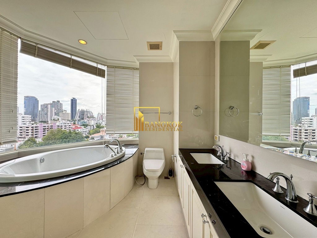 รูป Royce Private Residence | Elegant 3 Bedroom Luxury Condo - BR9231CD - รูปที่ 23/43