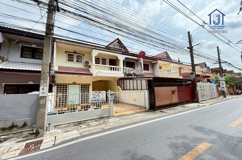 รูป ขายทาวน์เฮ้าส์ 2ชั้น ซอยนวมินทร์111 ถนนเกษตร-นวมินทร์ ใกล้ทางด่วนรามอินทรา-ฉลองรัช  - รูปที่ 1/10