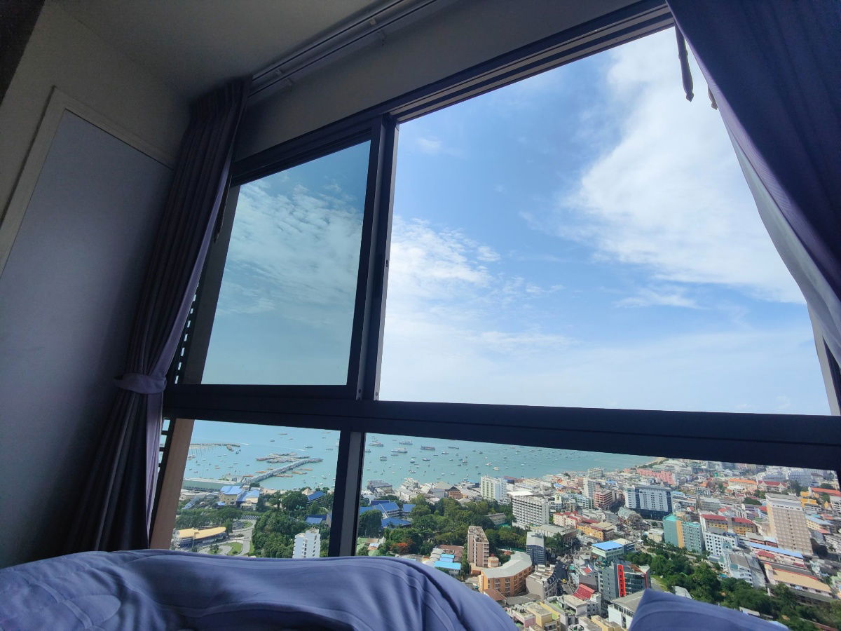 picture For sale Unixx South Pattaya 26 sqm., 41st floor , Studio - 18/24