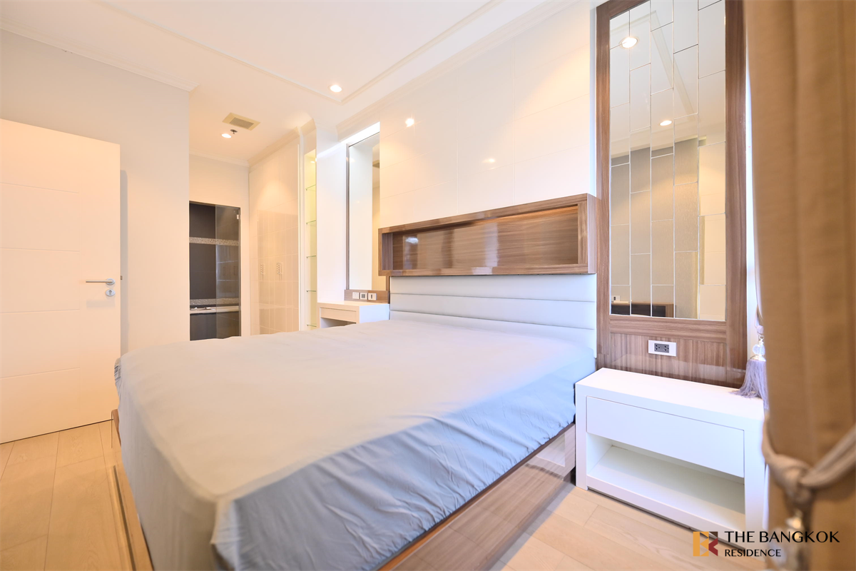 picture The Crest Sukhumvit 34 Luxury Condo at Special Price near BTS Thong Lo - 9/10