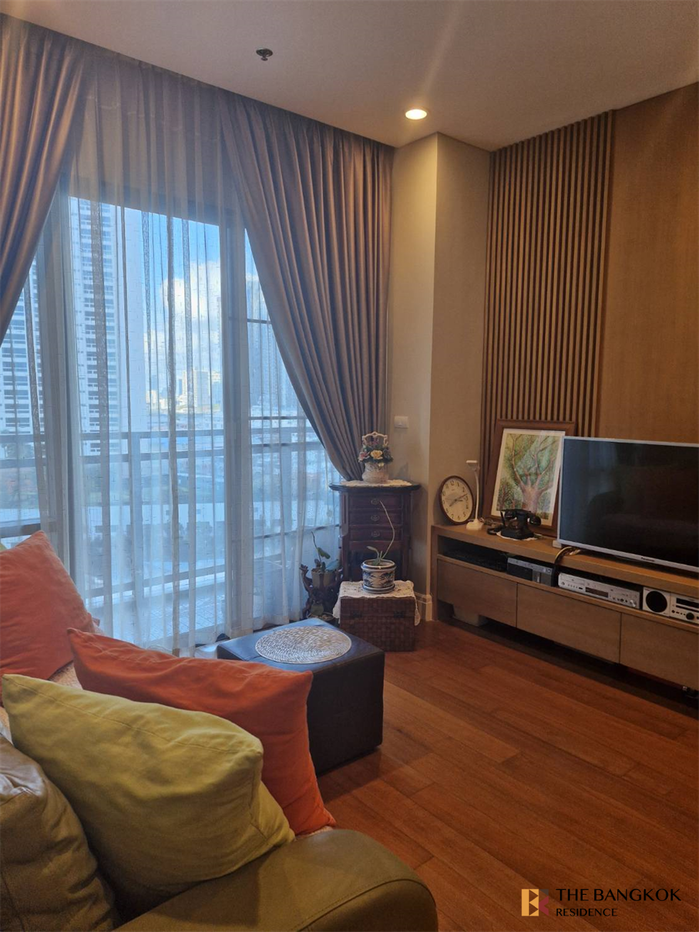 picture Ultimate Luxury Condo in Business District Bright 24 - 10/10
