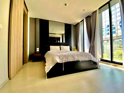 คอนโดให้เช่า : ♢ Prime Location ♢ ตึก C ชั้น 00+ | 1 ห้องนอน 44.67 ตร.ม. | คอนโดมี Skywalk เชื่อมเข้า BTS เพลินจิต, Central Embassy