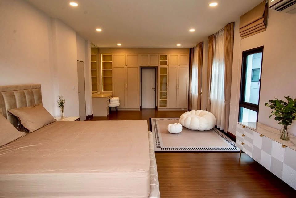 รูป [เช่า] บ้านเดี่ยวหรู หลังใหญ่ ใจกลางบางนา โครงการ The City บางนา   - รูปที่ 9/48