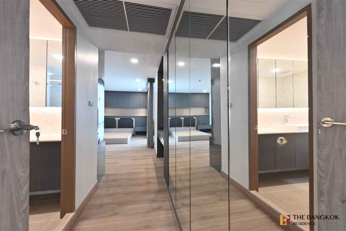 picture Somkid Gardens Ultimate Luxury Lifestyle with Convenience near BTS Phloen Chit - 10/10