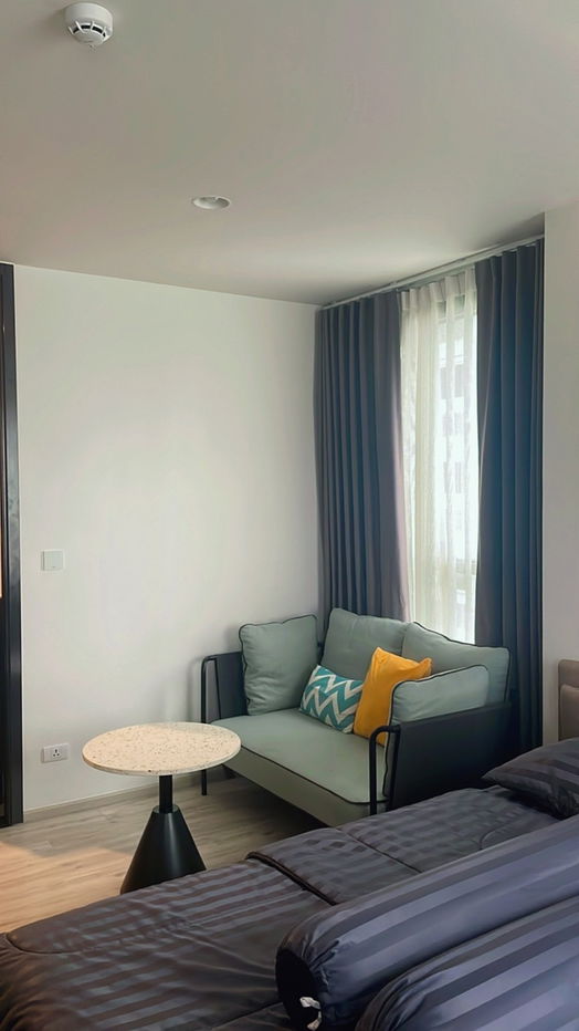 picture WS1329 🔥 XT Huai Khwang – Luxury condo in the heart of Ratchada! 🔥 Next to MRT Huai Khwang, only 17,000 baht/month - 2/9