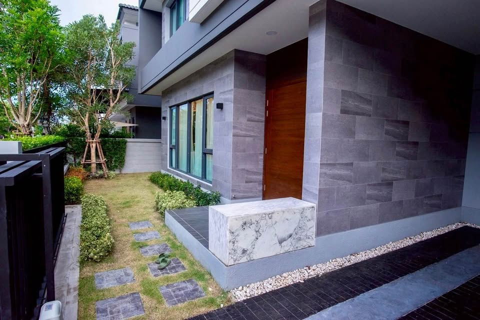 รูป [เช่า] บ้านเดี่ยวหรู หลังใหญ่ ใจกลางบางนา โครงการ The City บางนา   - รูปที่ 34/48