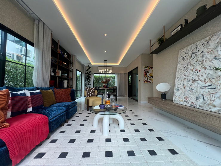 รูป ขายบ้านตัวอย่าง ตกแต่งพร้อมเข้าอยู่  โครงการเศรษฐสิริวัชรพล-เทพรักษ์ - รูปที่ 2/8