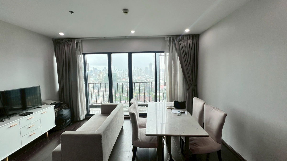 picture Condo for rent :   C-Ekkamai (Bts Ekkamai )(Rt-01) - 1/20