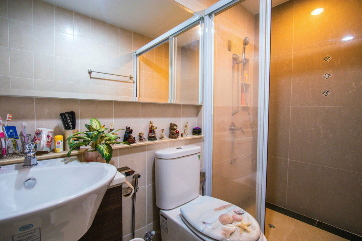 picture For Sale: 3-Story Townhome, 20 sq.w., Baan Klang Muang S-Sense Sathorn-Taksin 2, next to Kanlapaphruek Road, Ratchaphruek Road,  - 17/19