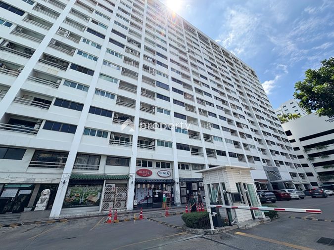 Thonglor Tower