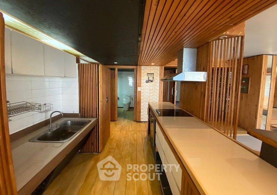 picture 3-BR Condo at Baan On-nut Sukhumvit 77 Condominium in Suan Luang (ID 1176892) - 10/14