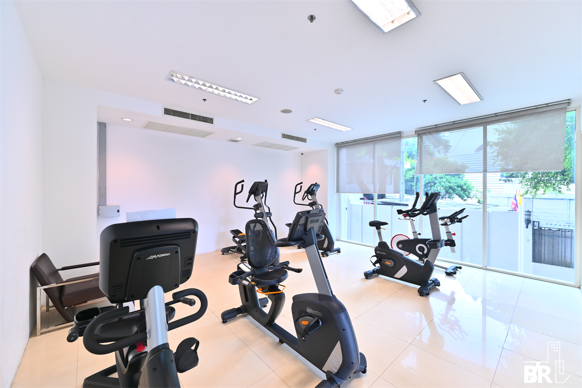 picture Ultimate Luxury Lifestyle with Convenience The Address Chidlom - 7/9