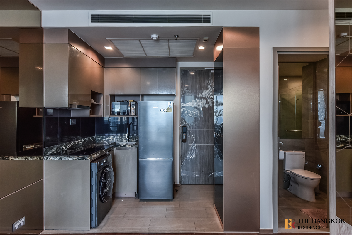 picture Ideo Q Victory near BTS Victory Monument Premium Luxury Condo in Prime Location - 9/10