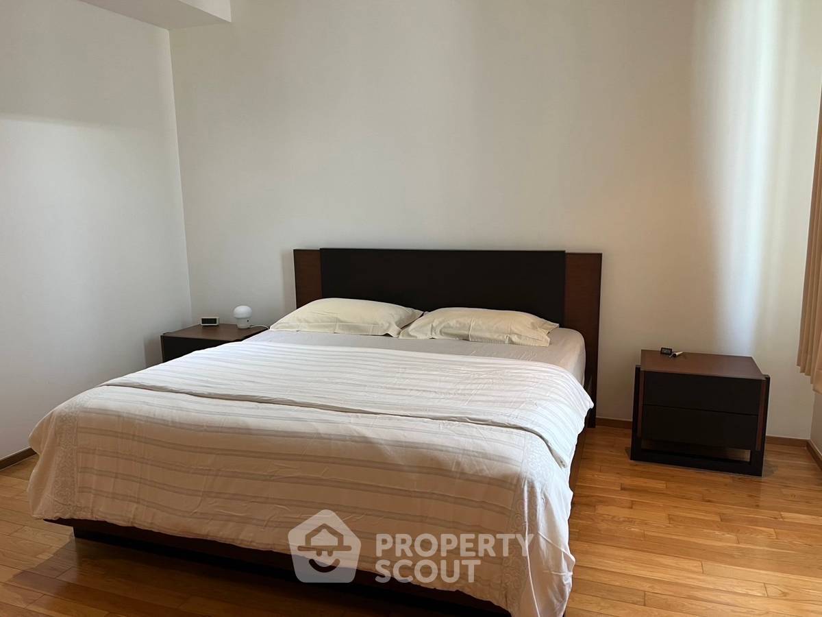picture 3-BR Condo at The Empire Place near BTS Saint Louis (ID 1983607) - 14/19