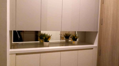 Condos for sale Phloen Chit Road : ♦ Prime Location ♦ Tower C, 30+ Floor, Type A03 | 1 Bedroom, 56.28 sq.m. | Condo skywalk connect to BTS ploenchit and Central Embassy.