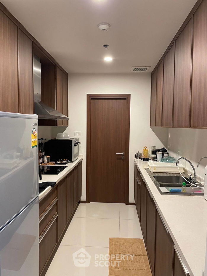 picture 3-BR Condo at The Empire Place near BTS Saint Louis (ID 1983607) - 16/19