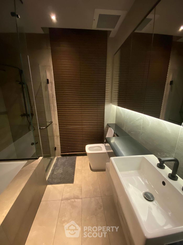 picture 2-BR Condo at The Lofts Asoke near MRT Phetchaburi (ID 567164) - 9/18
