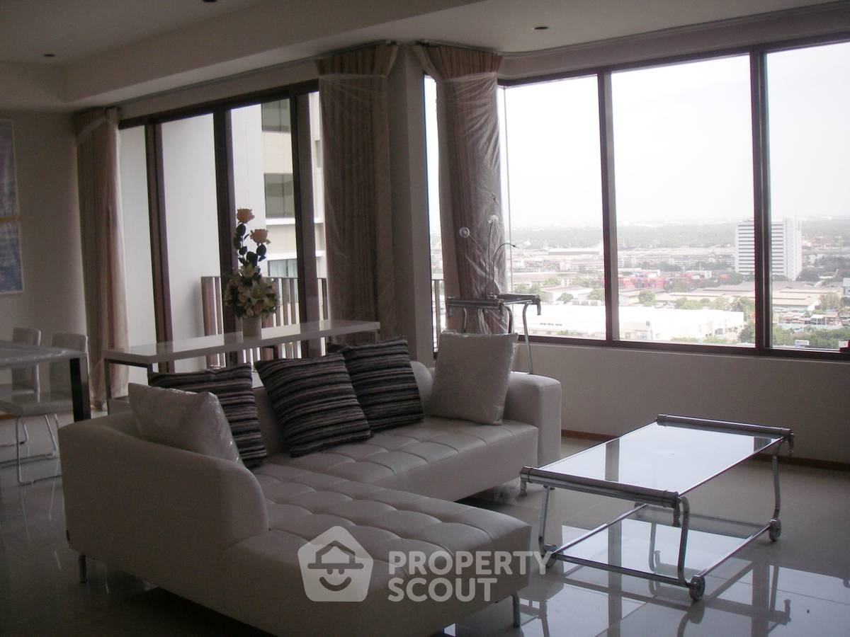 picture 2-BR Condo at The Emporio Place near BTS Phrom Phong (ID 512251) - 1/6