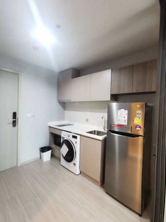 picture Condo for sale, Life Ladprao, ready to move in, unblocked view, opposite Central Ladprao, next to BTS Ha Yaek Ladprao Station.-SW002730 - 8/10