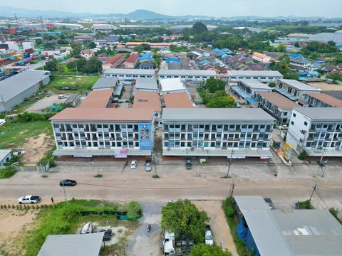 ขายอาคารพาณิชย์ 4 ชั้น ใกล้แหล่งชุมชน เครือสหพัฒน์ ศรีราชา 