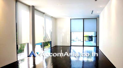 เช่าบ้านเดี่ยว เขตวัฒนา : 🔼🔽 AccomA 📩 Pet friendly,Private Swimming Pool 4 BR House in Khlong Ton Nuea (AA14650)