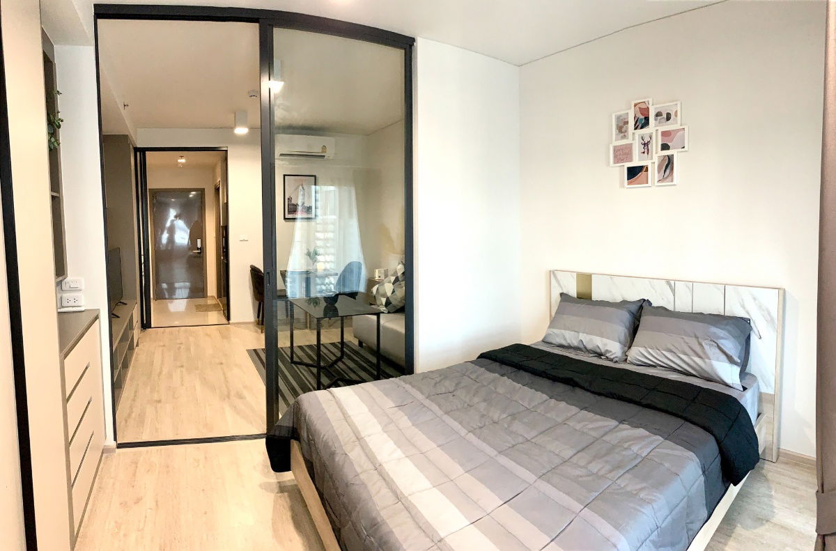 รูป ให้เช่าคอนโดห้องใหม่ IDEO SATHORN-WONGWIANYAI Fully furnished!! ครบมากก เพียงแค่หิ้วกระเป๋า เข้าอยู่ได้ทันที - รูปที่ 1/30