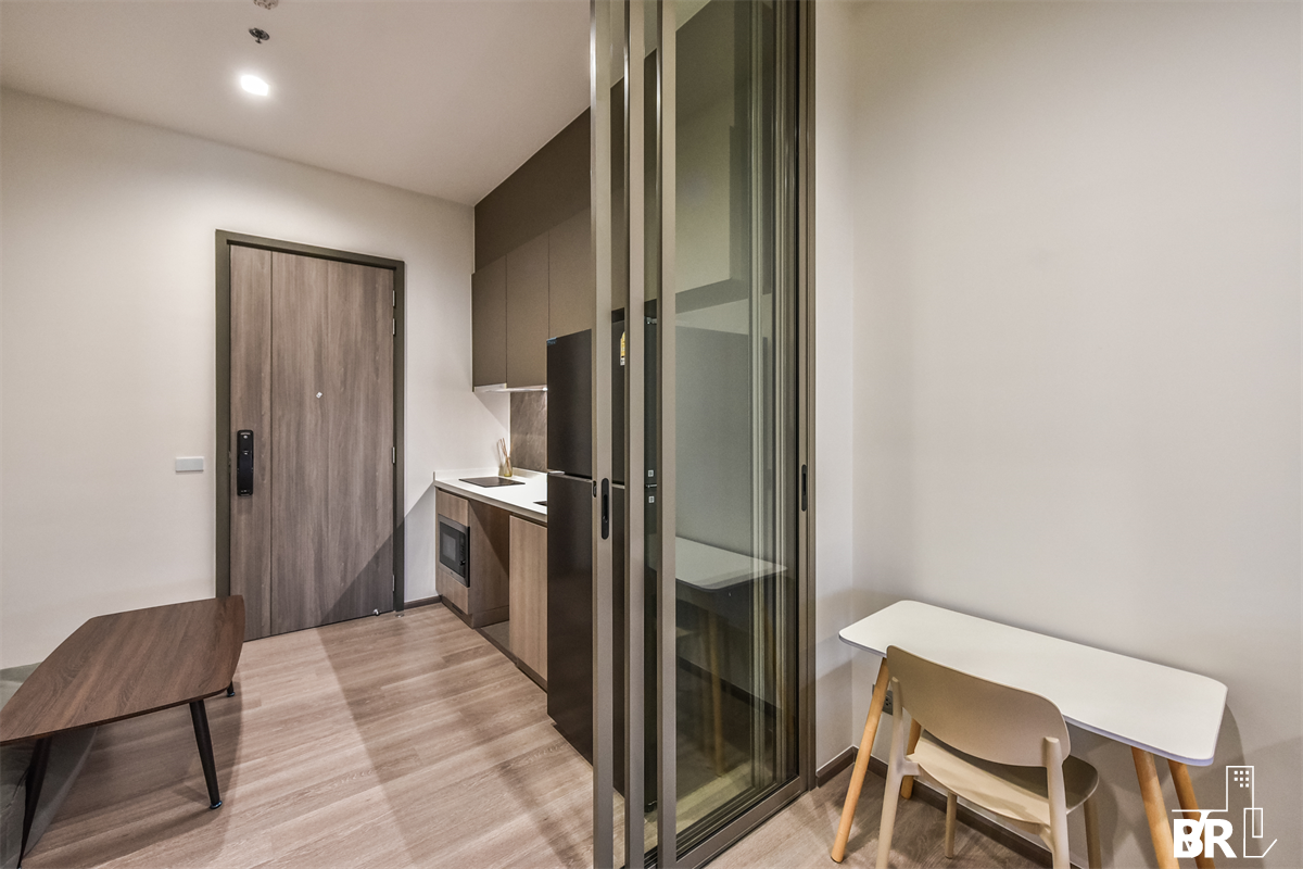 picture RHYTHM Charoenkrung Pavillion Ultimate Luxury Condo in Business District - 8/10