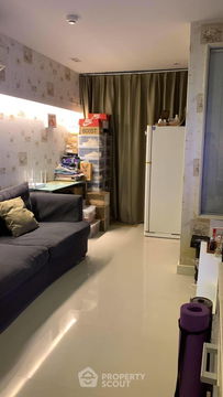 1-BR Condo at The Clover Thonglor Residence near BTS Thong Lor (ID 1648896)