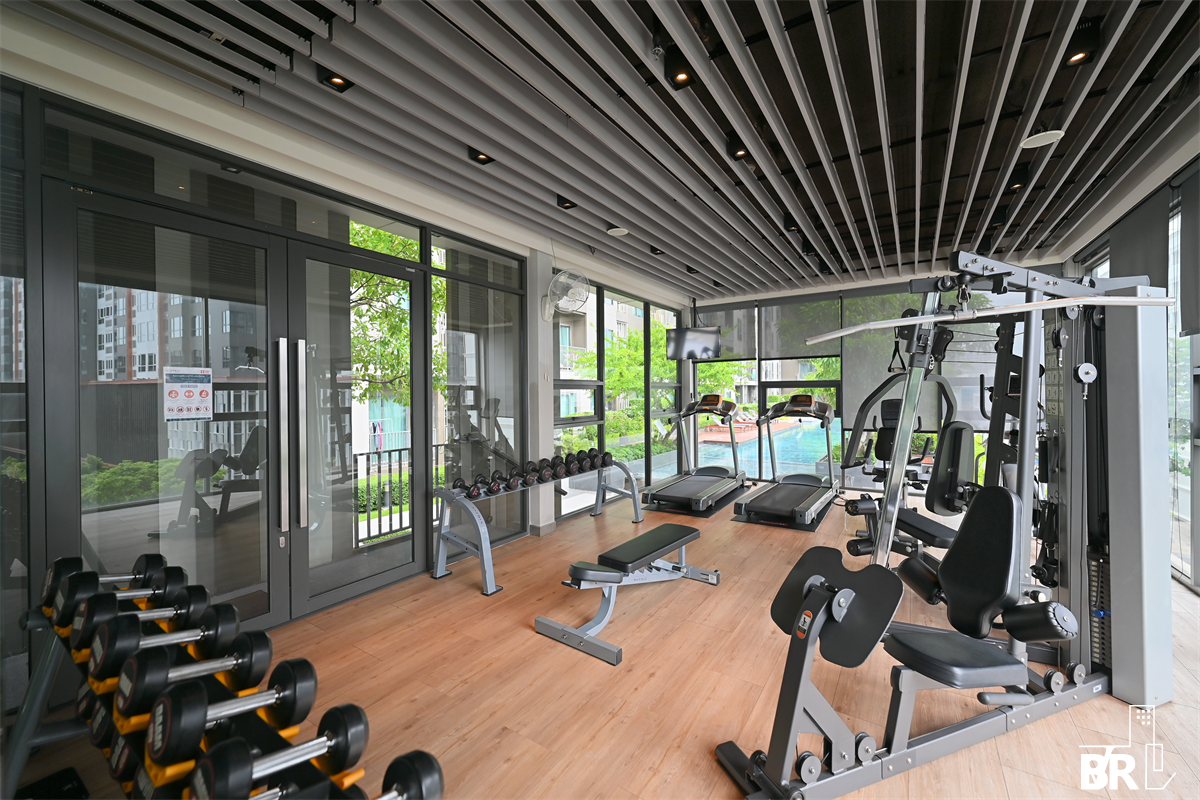 picture Centric Ratchada-Huai Khwang near MRT Huai Khwang Station Ultimate Luxury Lifestyle with Convenience - 2/9
