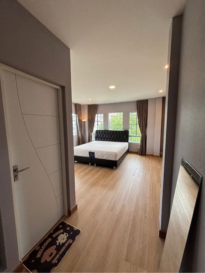 รูป ให้เช่าบ้านเดี่ยว มัณฑนา 2 วงแหวน–อ่อนนุช ใกล้เมกาบางนาบ้านหัวมุม เลี้ยงสัตว์ได้ เฟอร์นิเจอร์ครบ รีโนเวทใหม่ทั้งหลัง ค่าเช่า 65,000 บาท/เดือน - รูปที่ 10/20